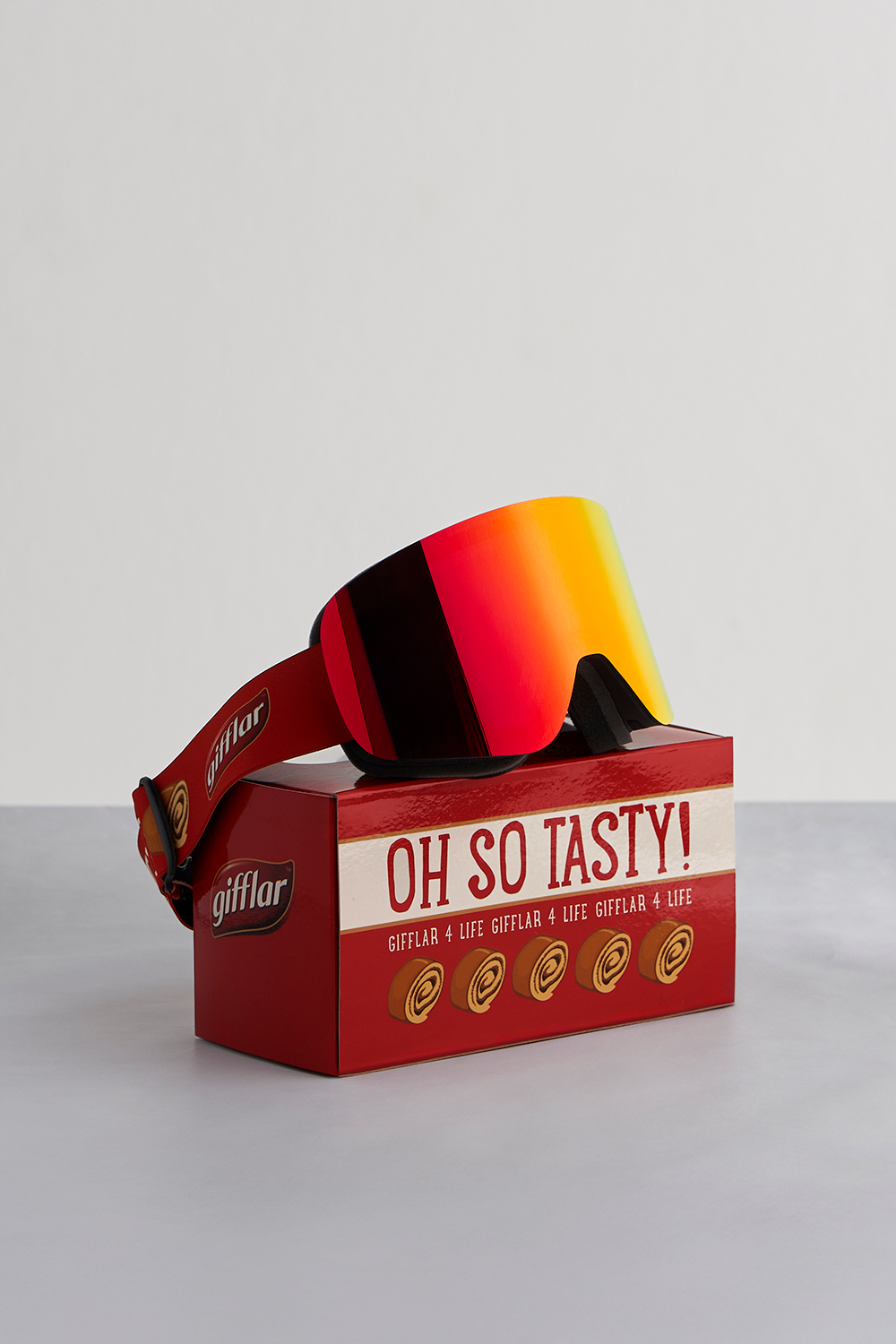 Ski goggles